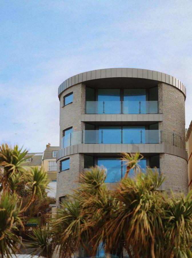 2 The View Apartments Ilfracombe - Seafront, Parking, Lift, Ev Esterno foto