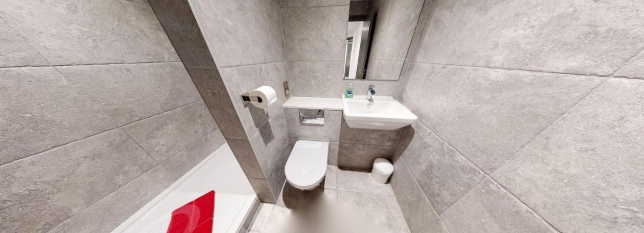 2 The View Apartments Ilfracombe - Seafront, Parking, Lift, Ev Esterno foto