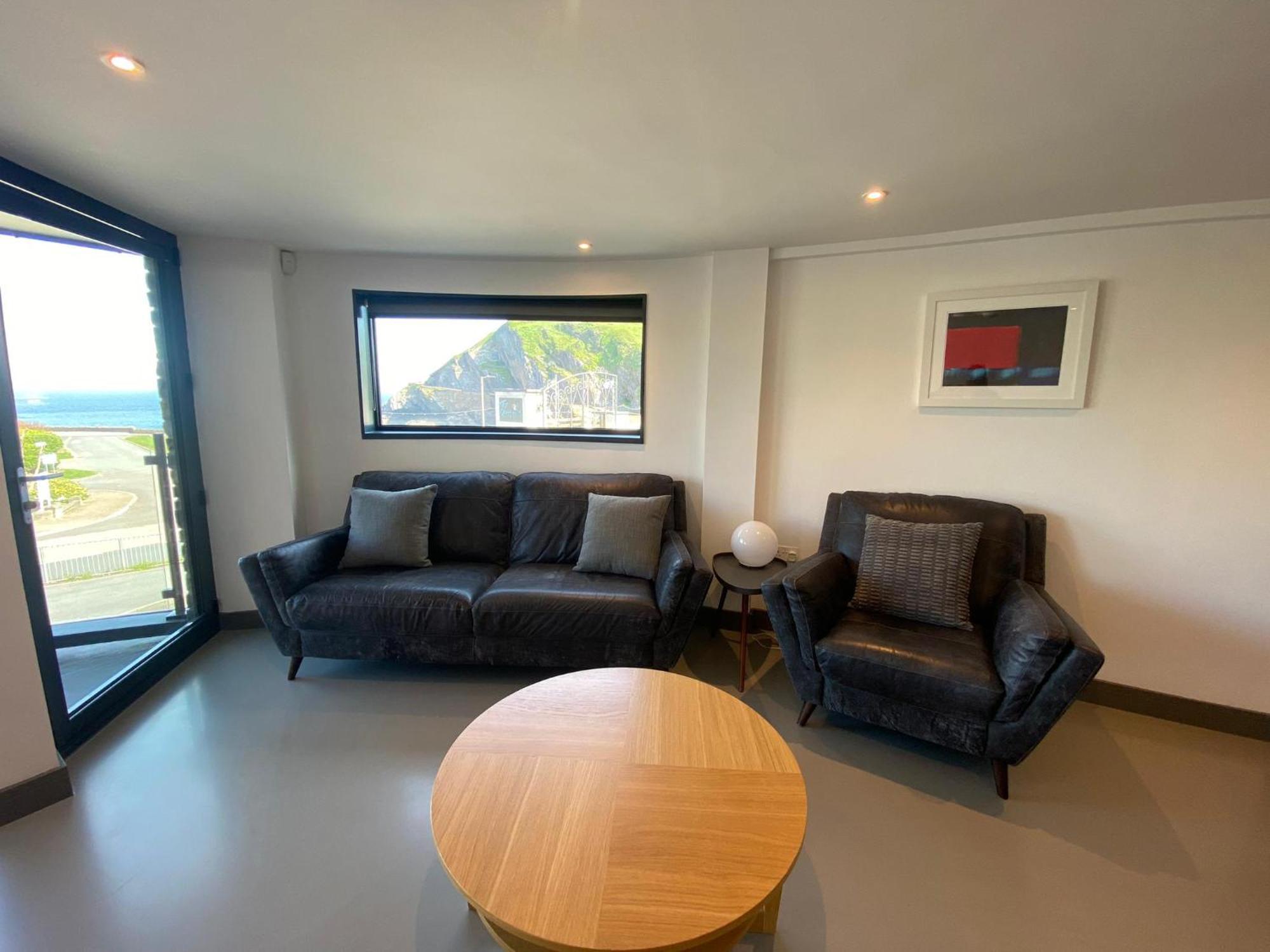 2 The View Apartments Ilfracombe - Seafront, Parking, Lift, Ev Esterno foto