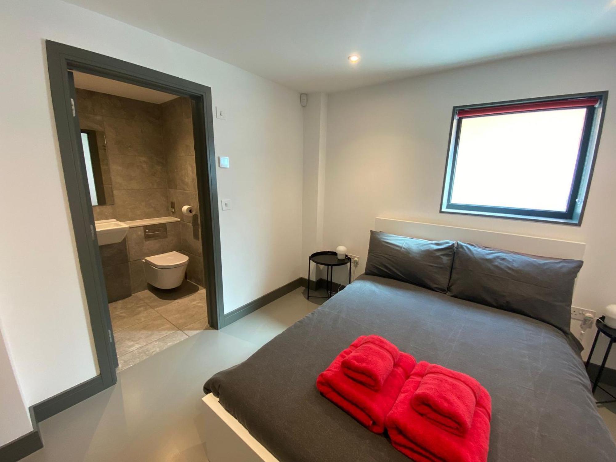 2 The View Apartments Ilfracombe - Seafront, Parking, Lift, Ev Esterno foto